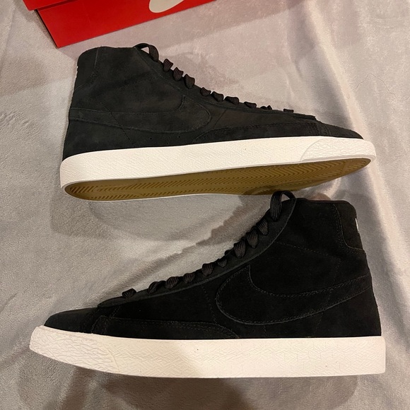 Nike Blazer Mid - Picture 8 of 11